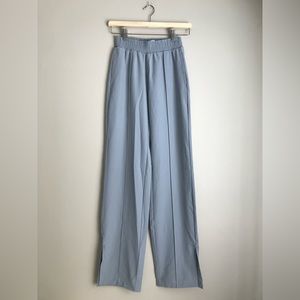 Abercrombie & Fitch light blue traveler pants NWOT